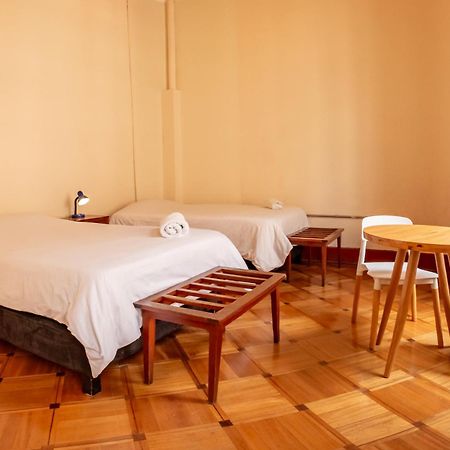 Hostal R10 Богота Экстерьер фото