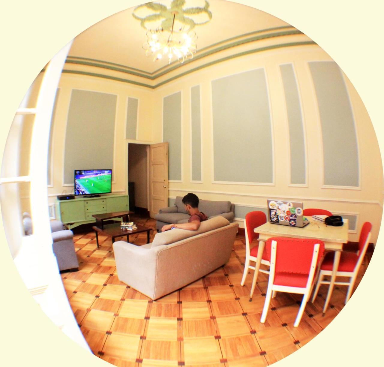 Hostal R10 Богота Экстерьер фото